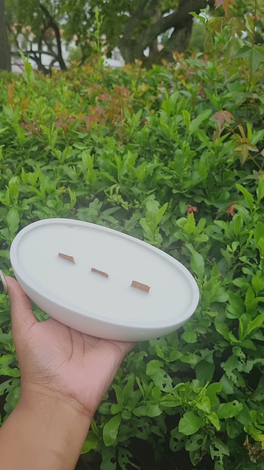 Soft Arc Oval Jesmonite Candle